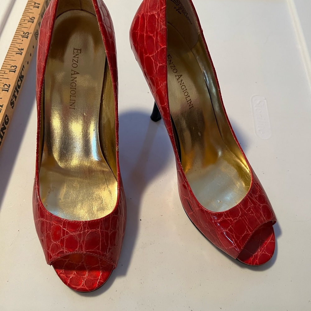 Enzo Angiolini size 7.5. Red open toe heel